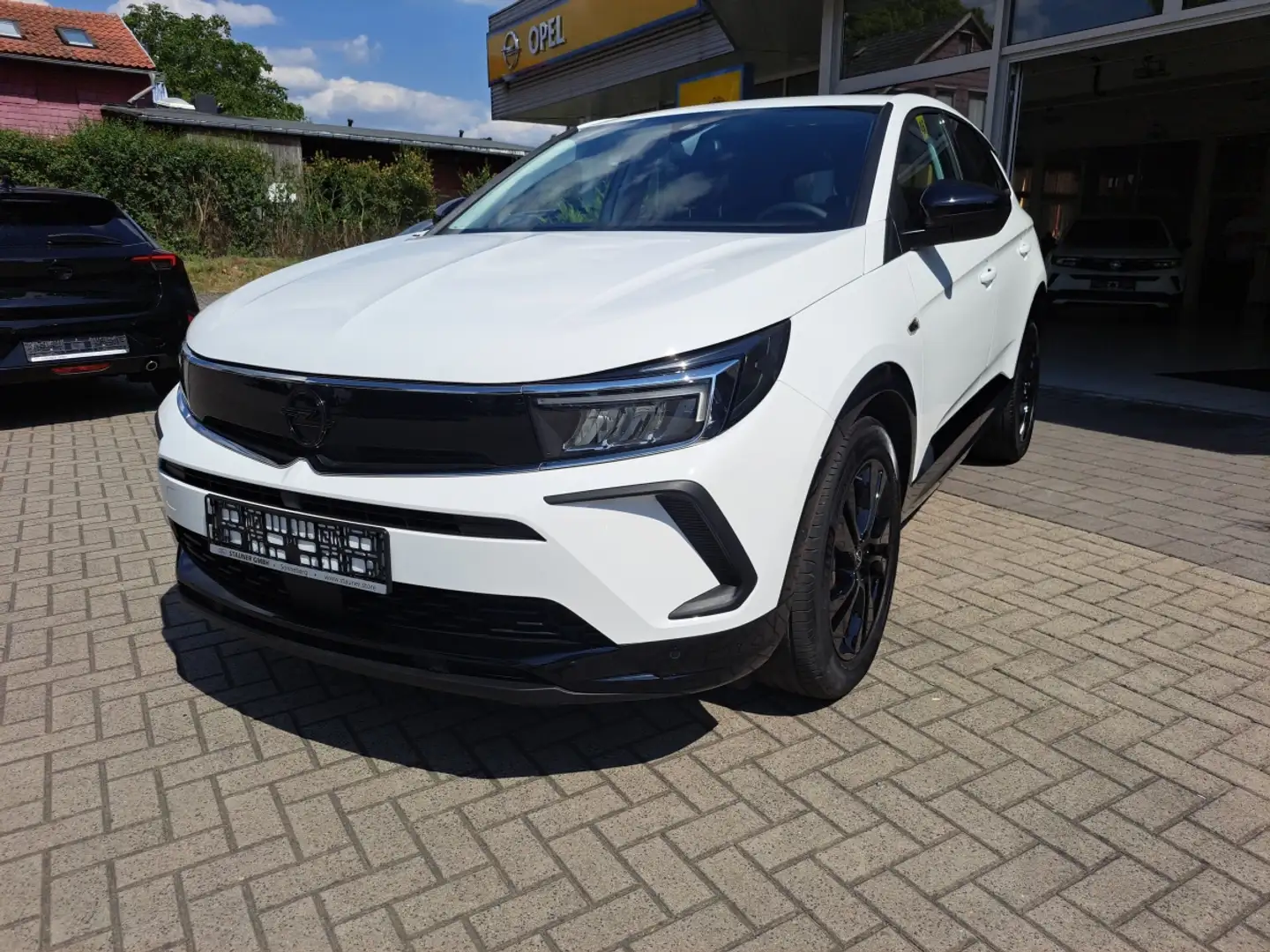 Opel Grandland 1.5 D GS Line LED Scheinwerfer, Navi, Lenk-Sitzhei Weiß - 1