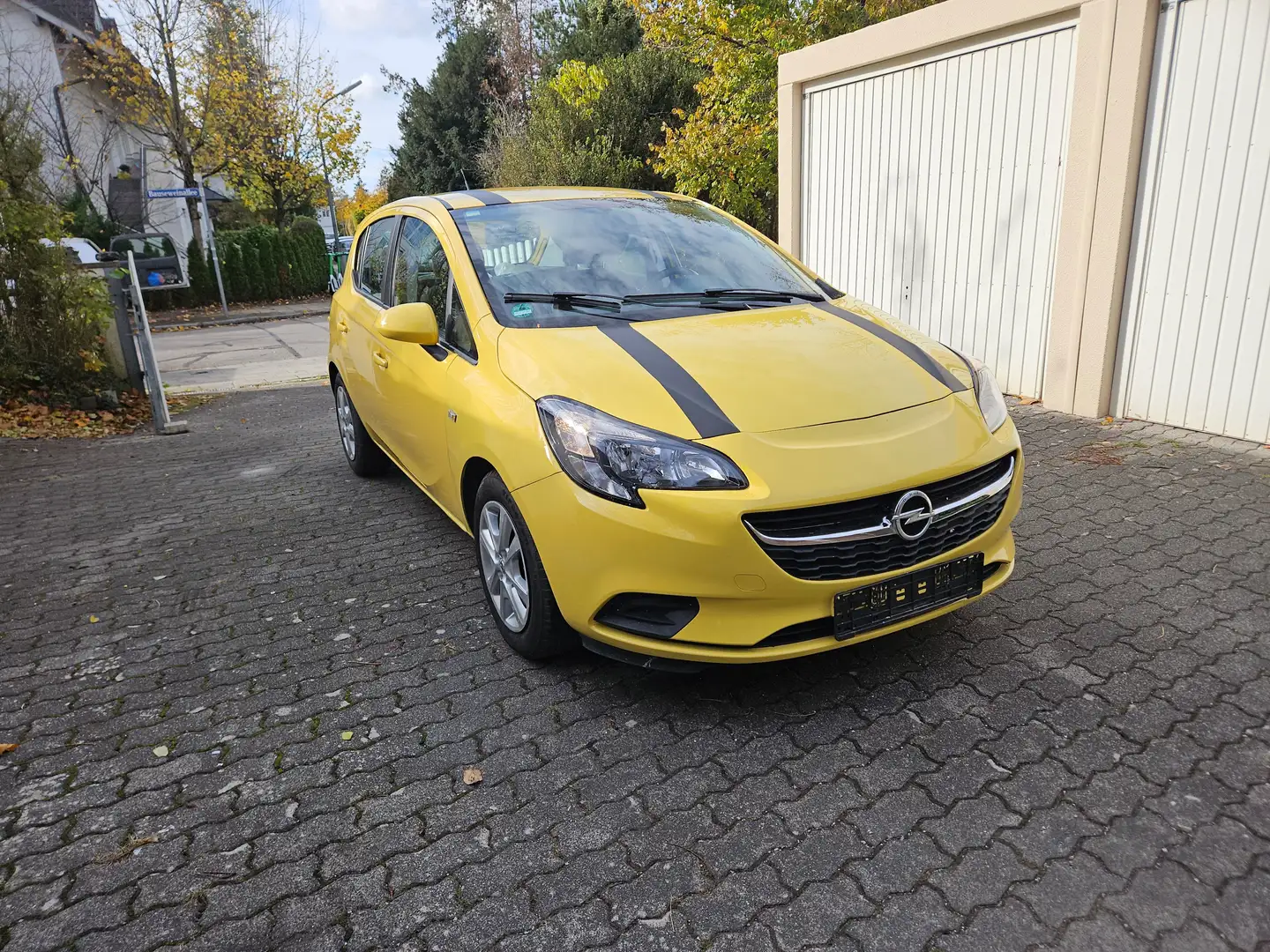 Opel Corsa Corsa E 1.4 Edition S-D Gelb - 2