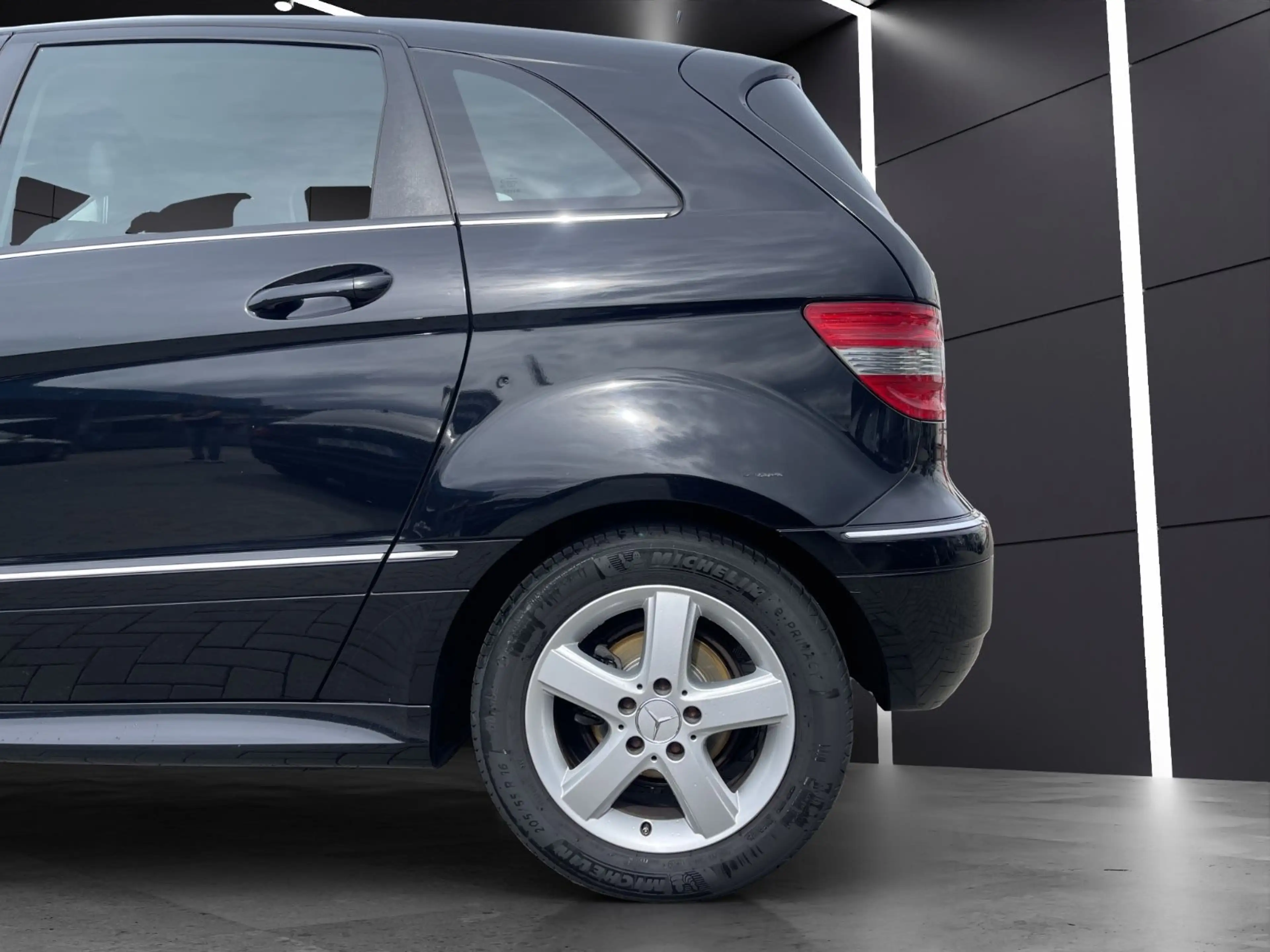 Mercedes-Benz B 180 B180 CDI*AUTOM.*TÜV*KLIMA*PDC*TEMPOMAT*T-LEDER — photo 11