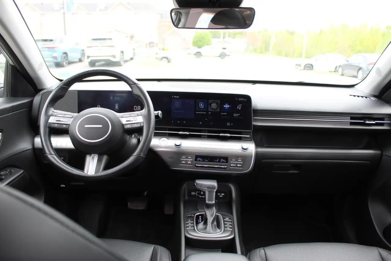 Hyundai KONA снимка Hyundai KONA