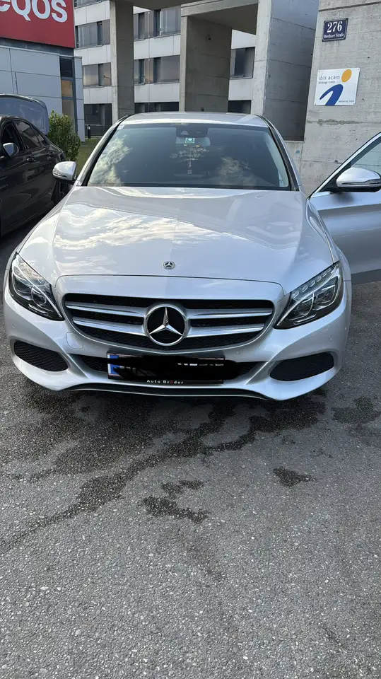 Mercedes-Benz C 200