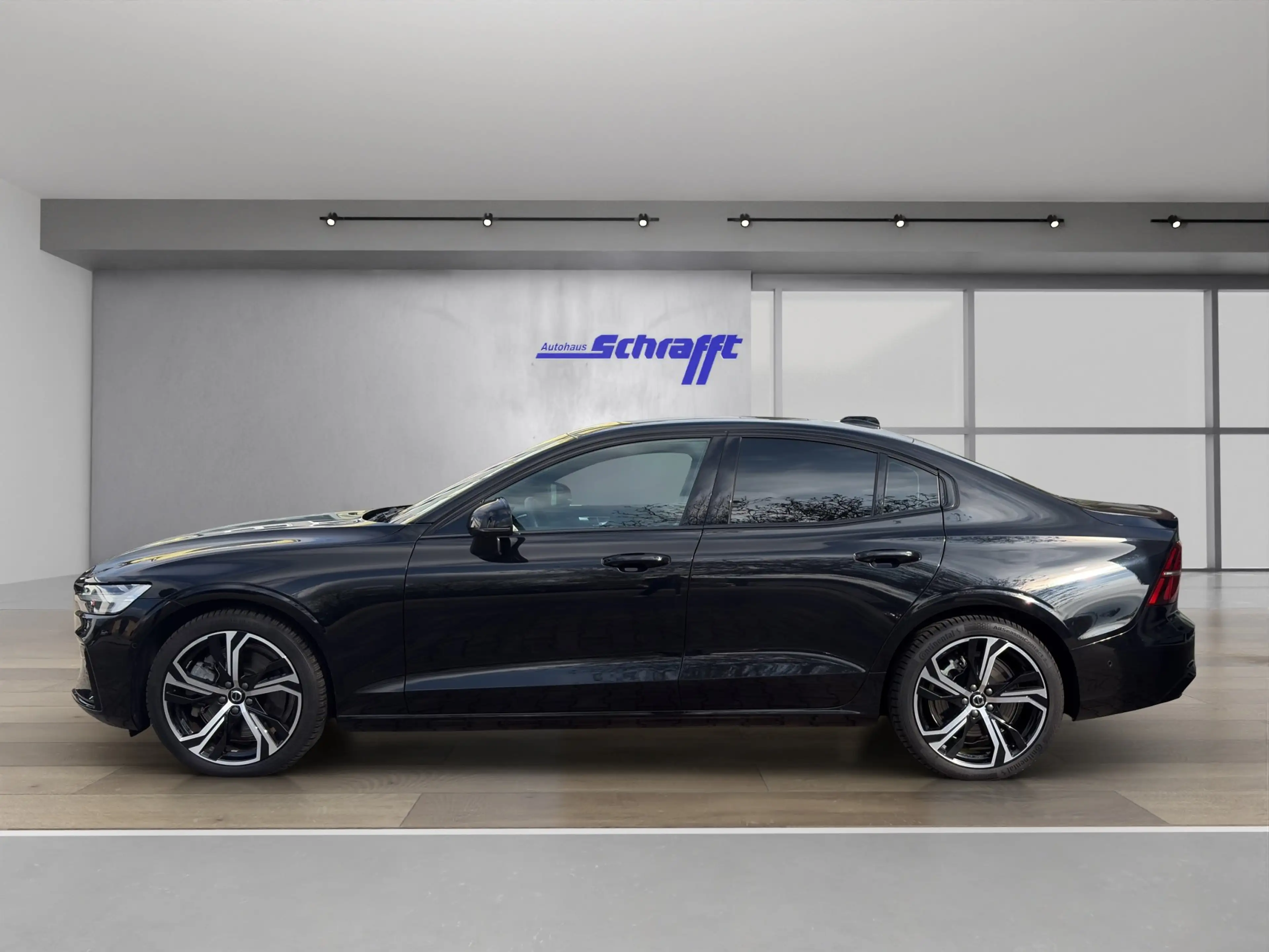 Volvo S60 Ultimate Dark AWD — photo 4