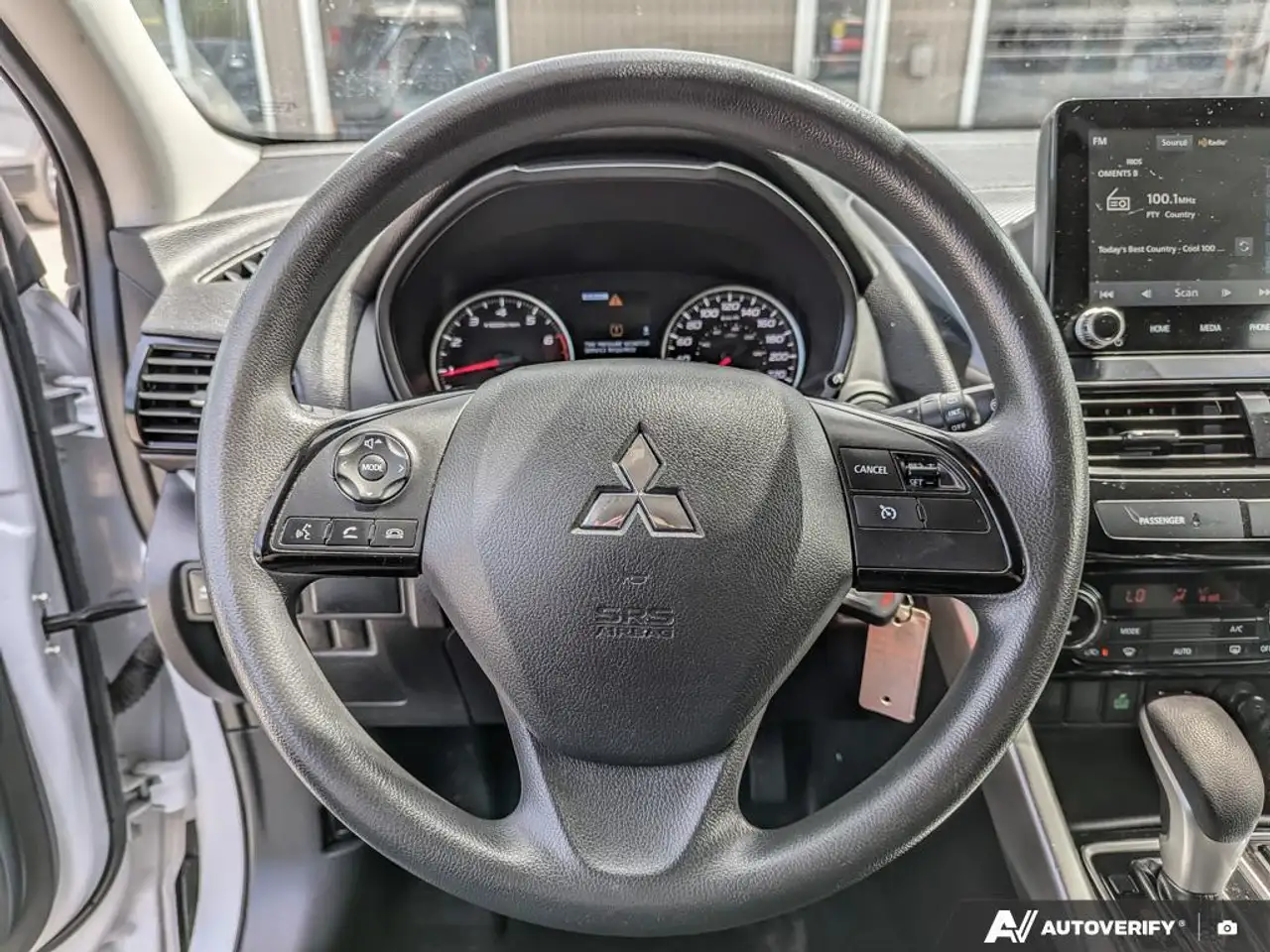 Mitsubishi Eclipse Cross снимка Mitsubishi Eclipse Cross