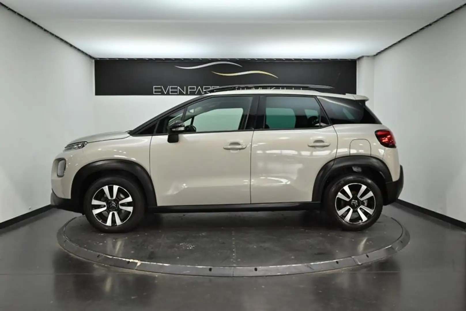 Citroen C3 Aircross BUSINESS BlueHDi 100 S&S BVM6 Shine - 2
