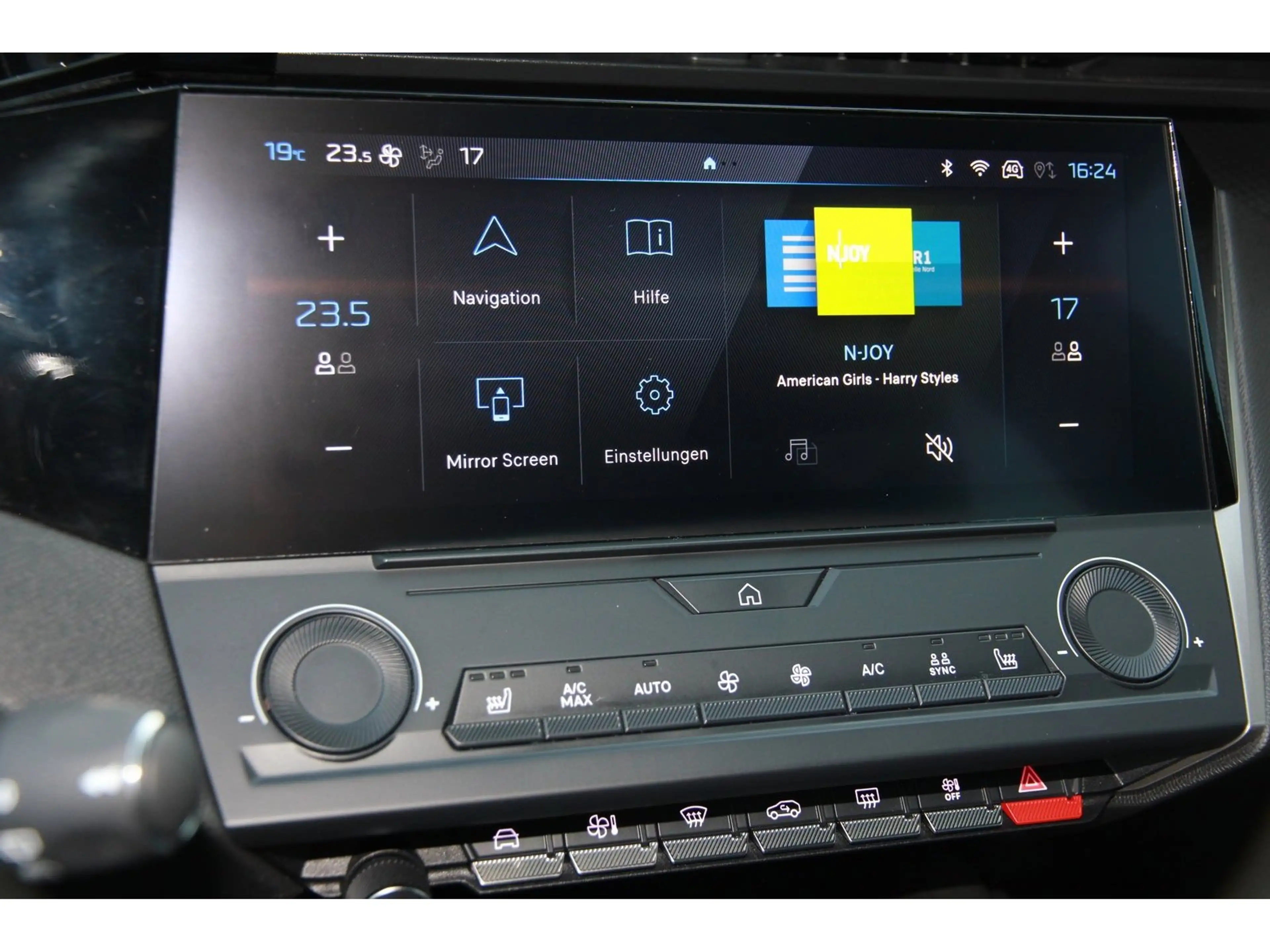 Peugeot 308 SW Active HDi 130 TEMP SHZ FSH ZV LED PDC — photo 21