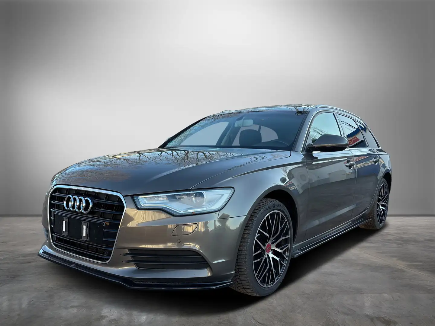 Audi A6 3.0 TDI Grau - 1