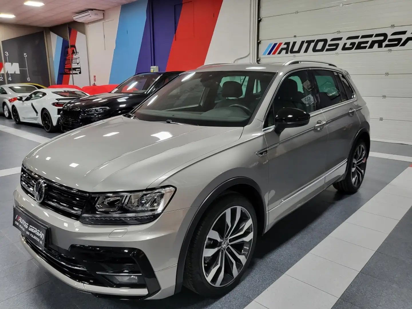 Volkswagen Tiguan 2.0TDI R-Line DSG 110kW Beige - 2