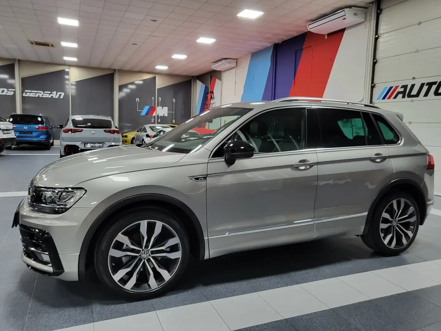 Volkswagen Tiguan 2.0TDI R-Line DSG 110kW Beige - 1
