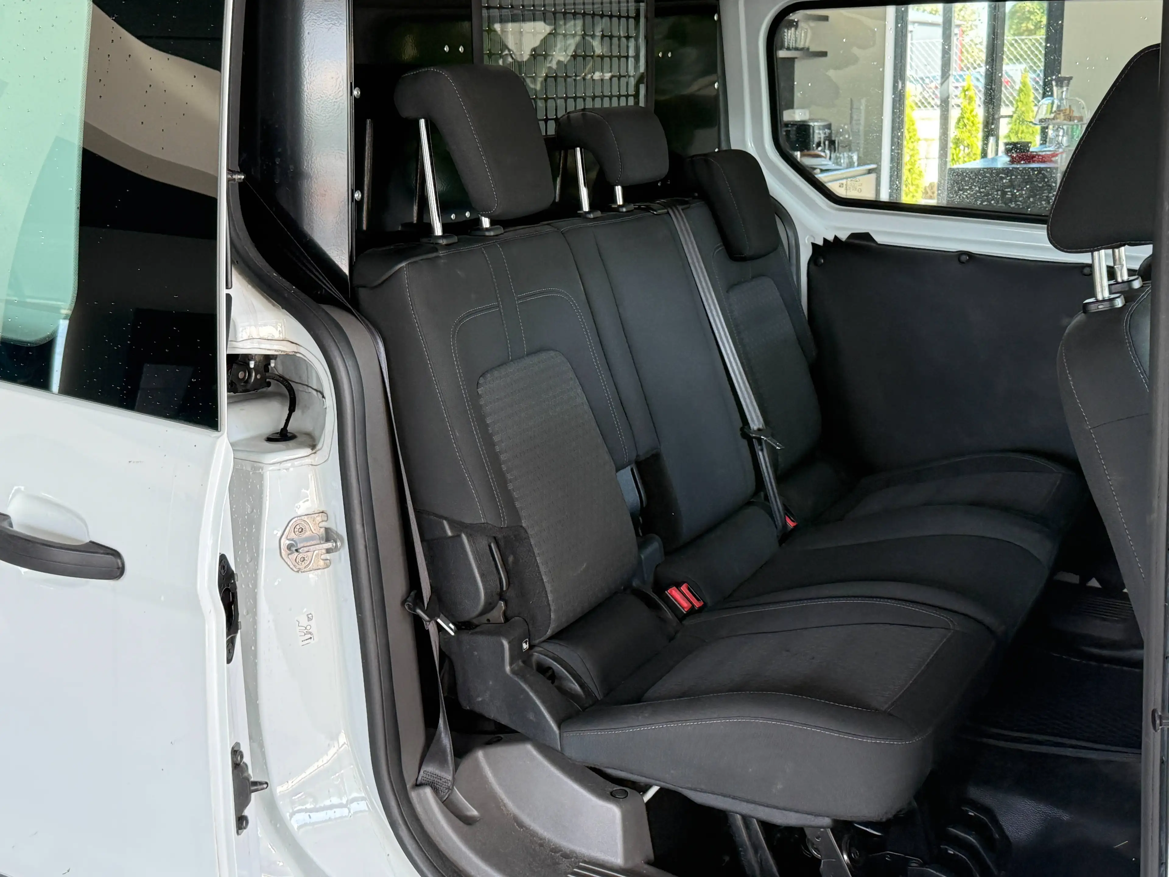 Ford Transit Connect Kasten-Lang Einparkhilfe+5-Sitze+1.Besitz — photo 13