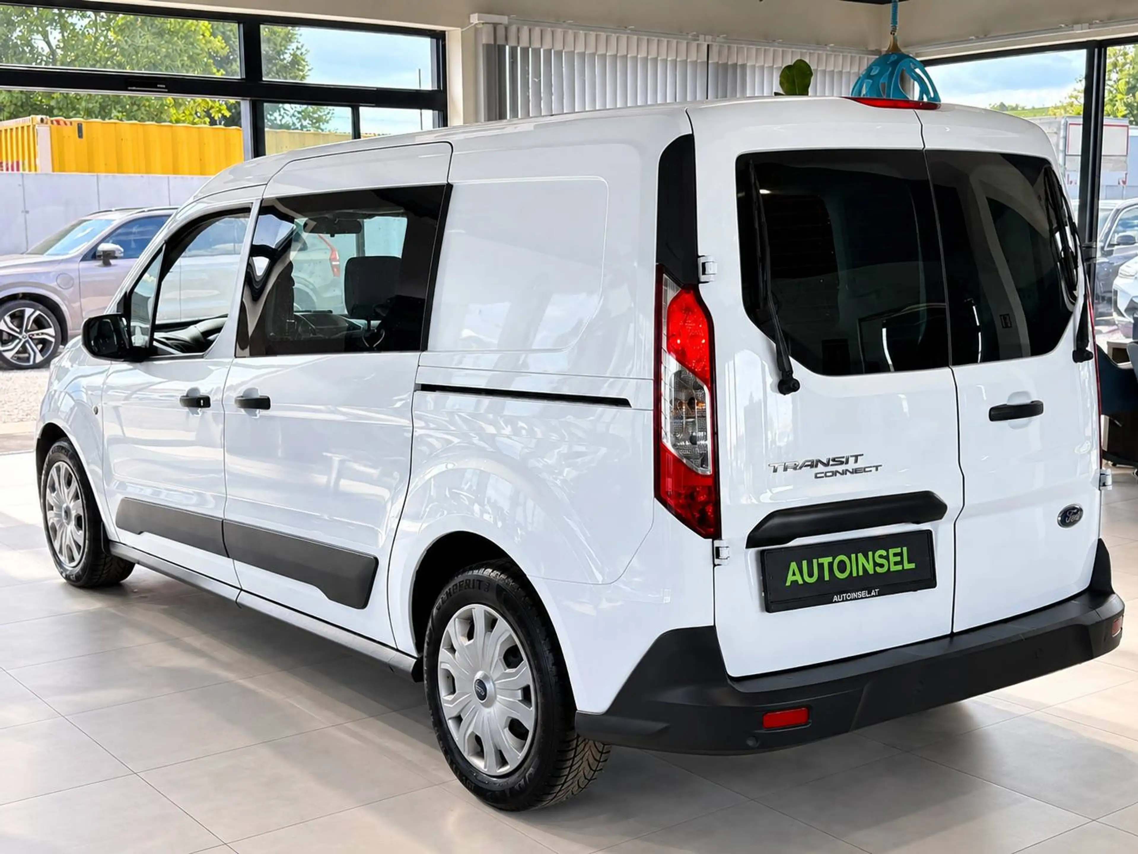 Ford Transit Connect Kasten-Lang Einparkhilfe+5-Sitze+1.Besitz — photo 3