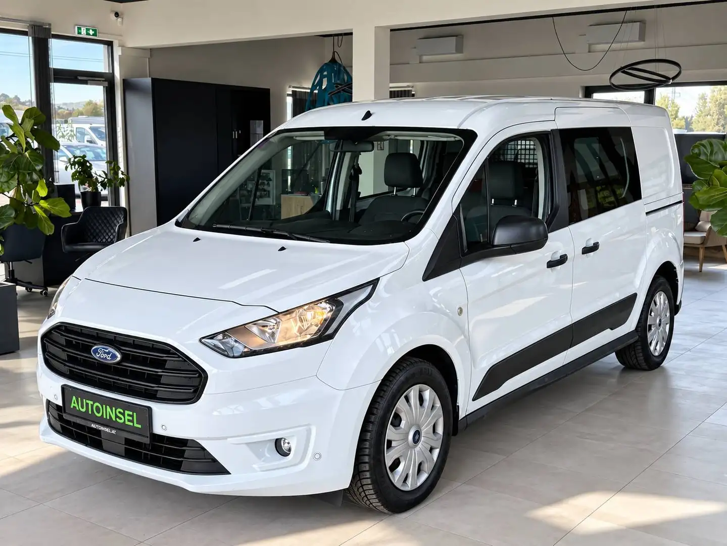 Ford Transit Connect Kasten-Lang Einparkhilfe+5-Sitze+2-Schriebetüren+1.Besitz Weiß - 2