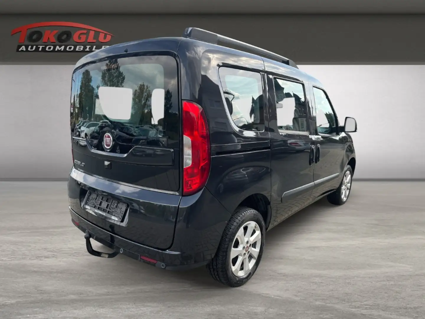 Fiat Doblo Lounge 1.4 T-Jet 16V DAB GA Alu Klima Freisprech B Schwarz - 2