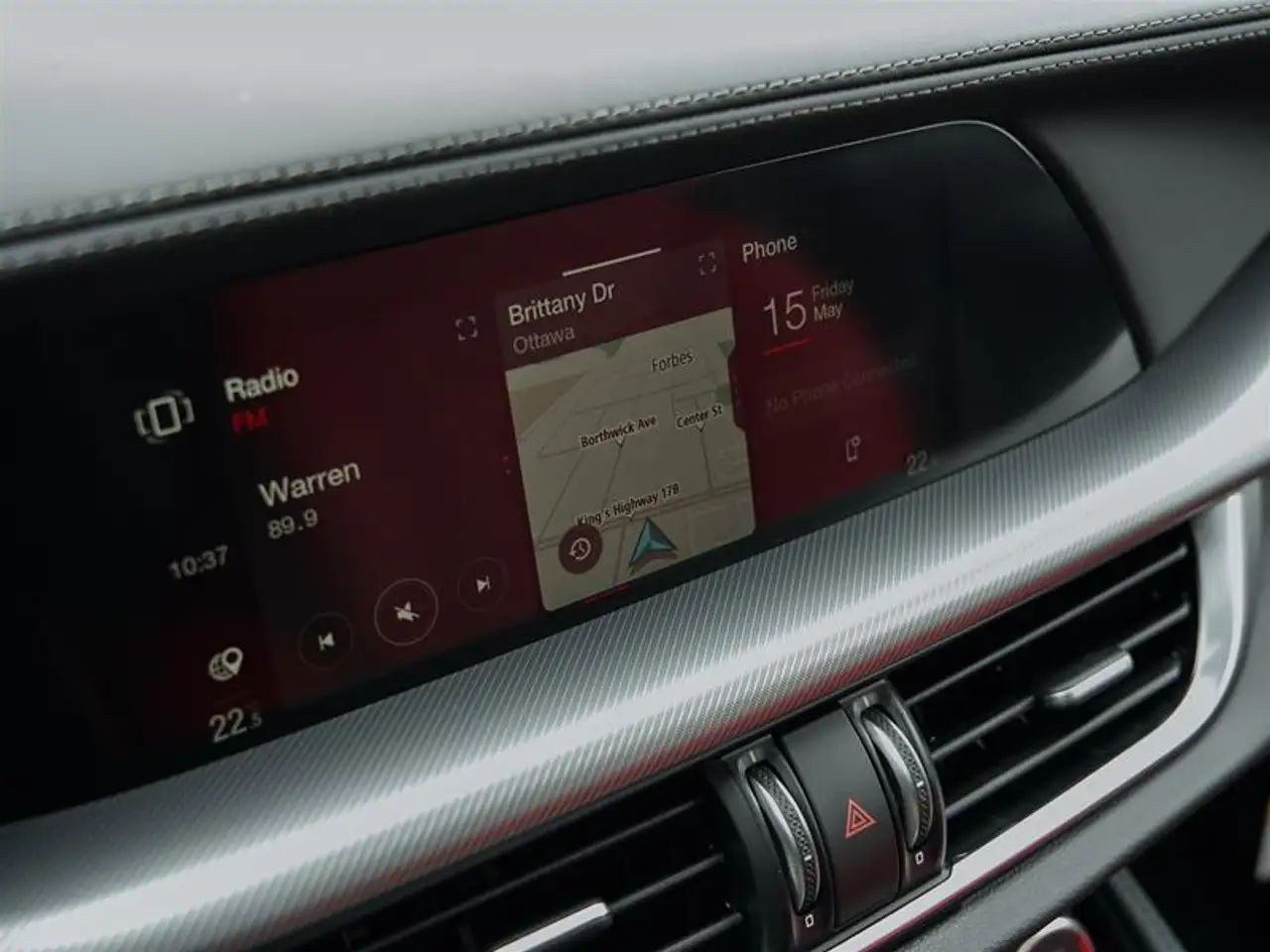 Alfa Romeo Stelvio снимка Alfa Romeo Stelvio