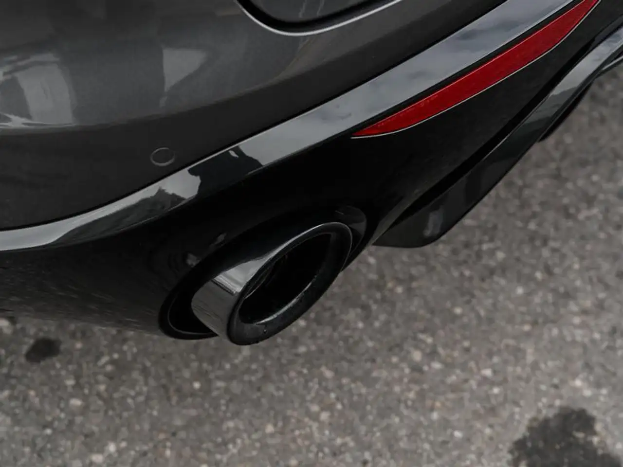 Alfa Romeo Stelvio снимка Alfa Romeo Stelvio