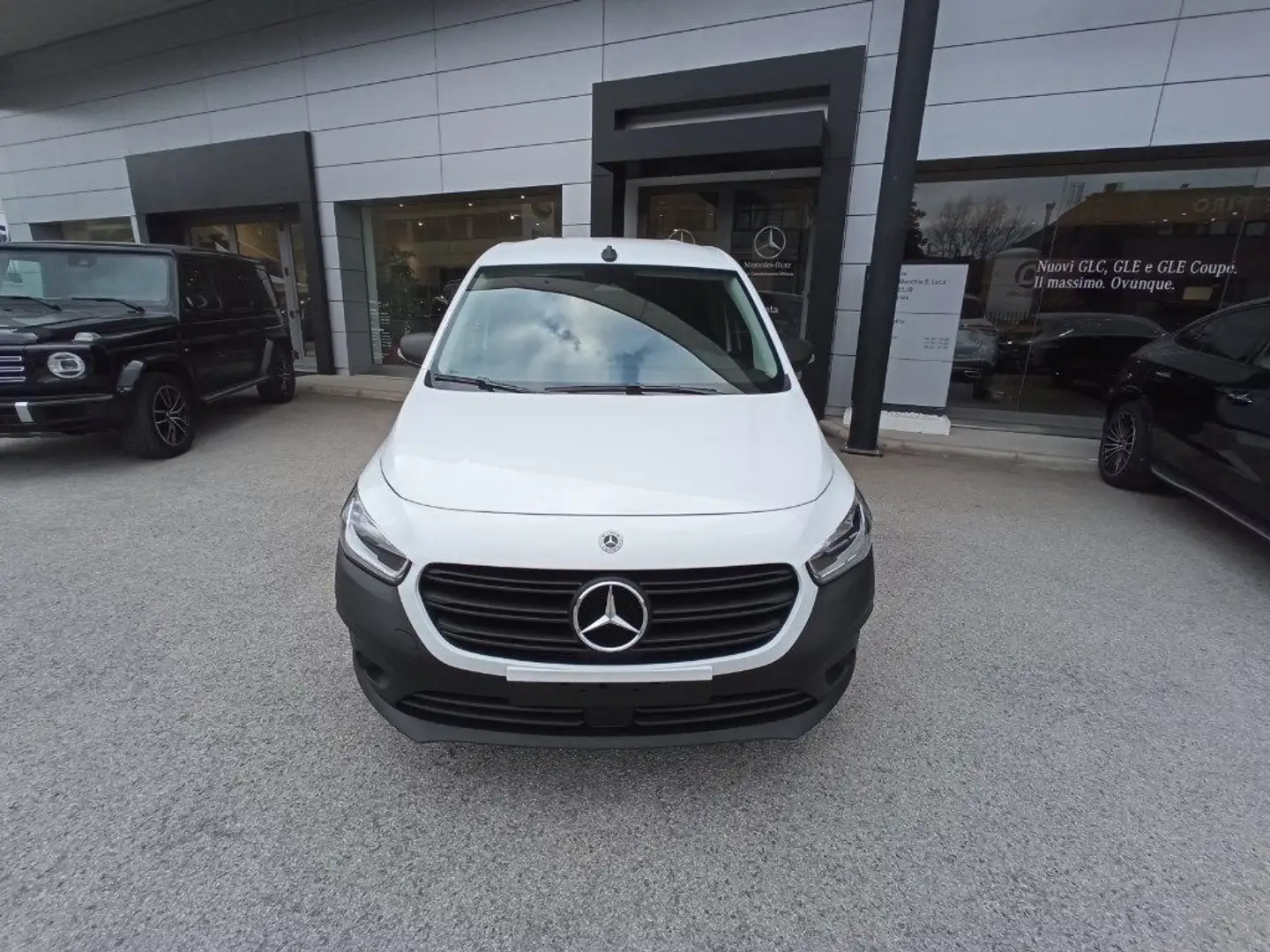 Mercedes-Benz Citan 1.5 110 CDI Furgone Long Weiß - 2