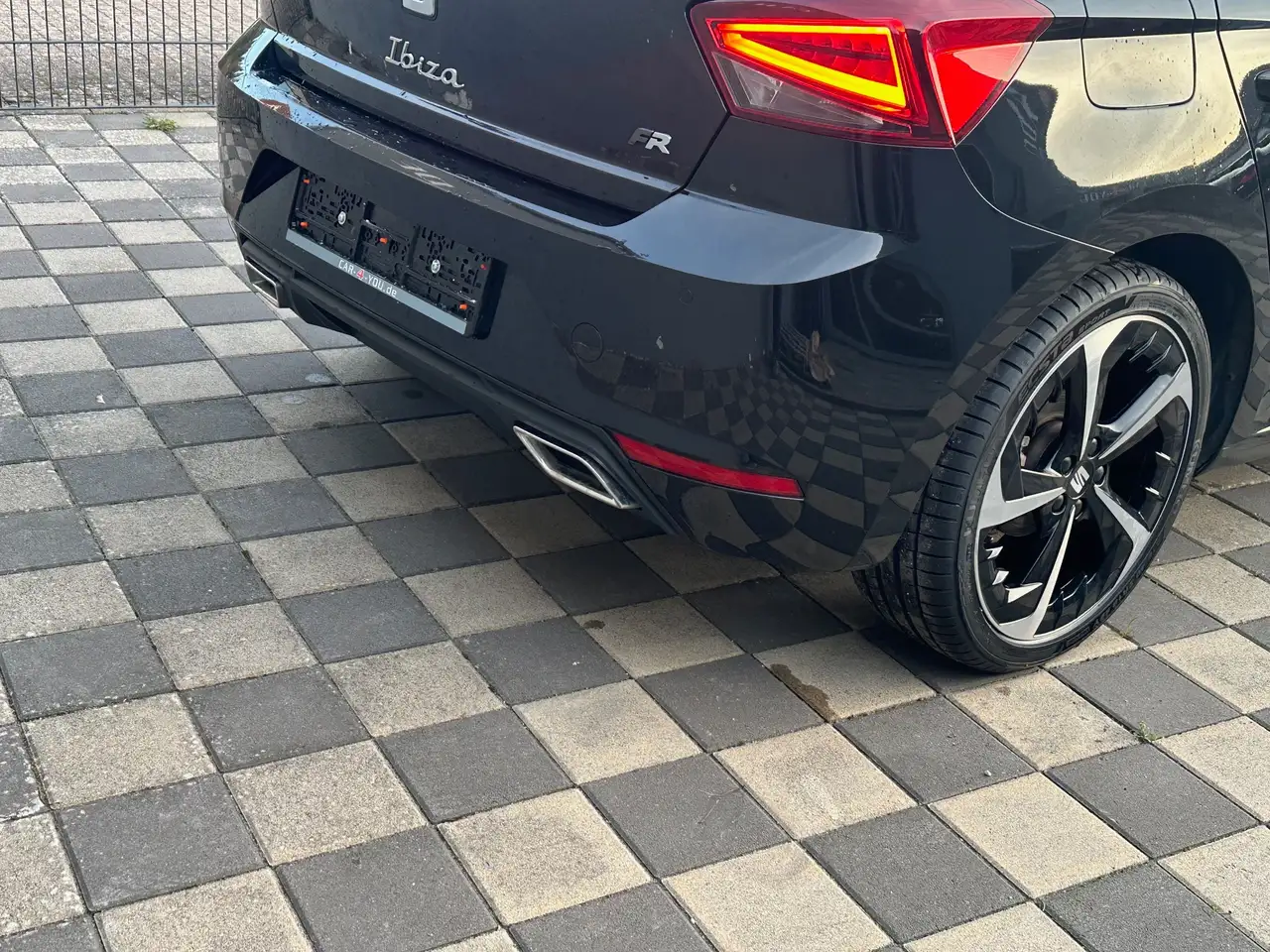 SEAT Ibiza 1.0 TSI FR DSG 4