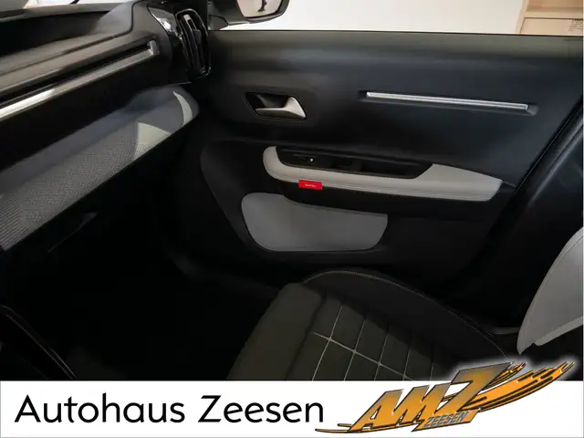 Citroen C3 view 11