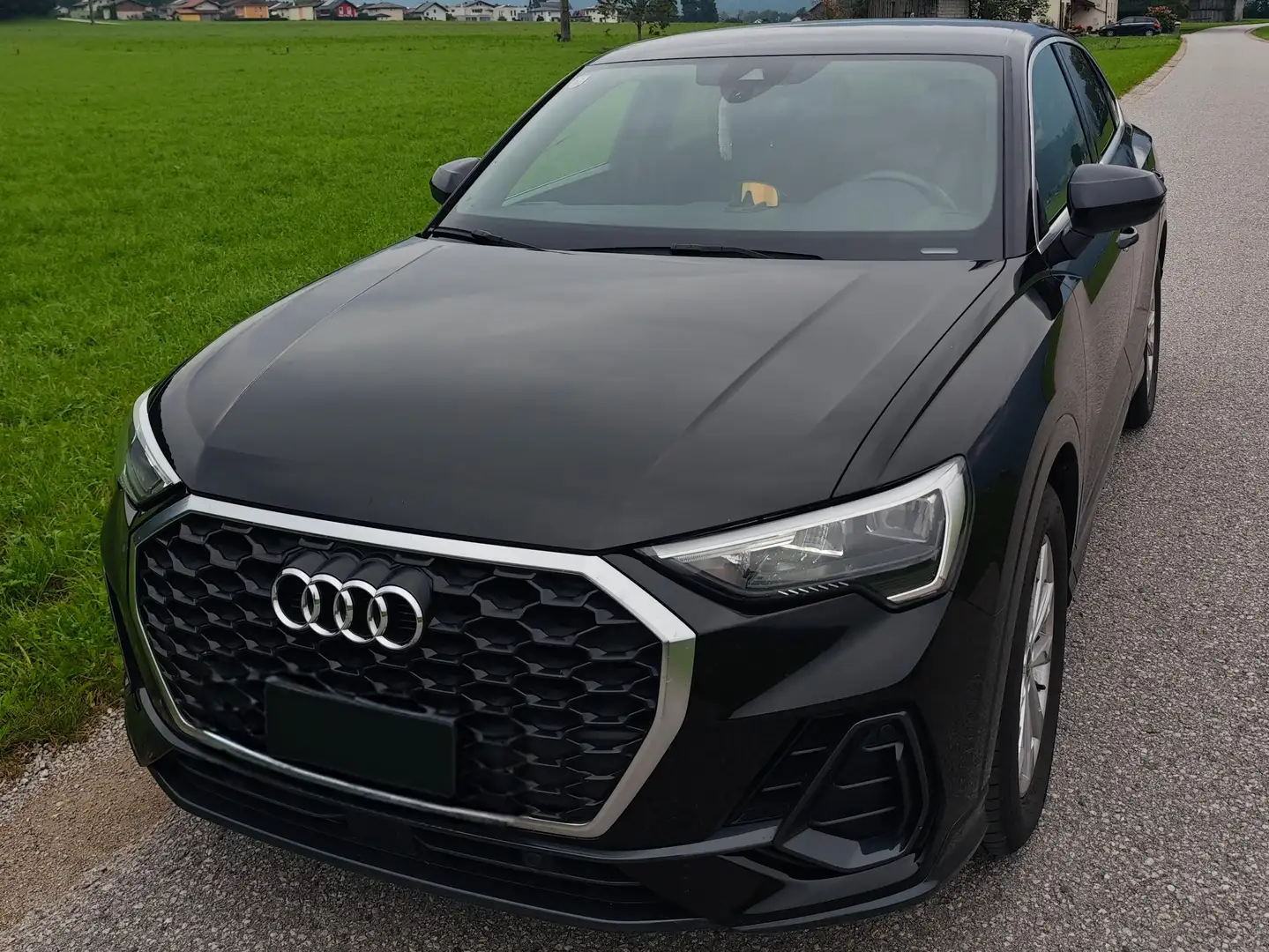 Audi Q3 Q3 Sportback 35 TDI S-tronic Schwarz - 1