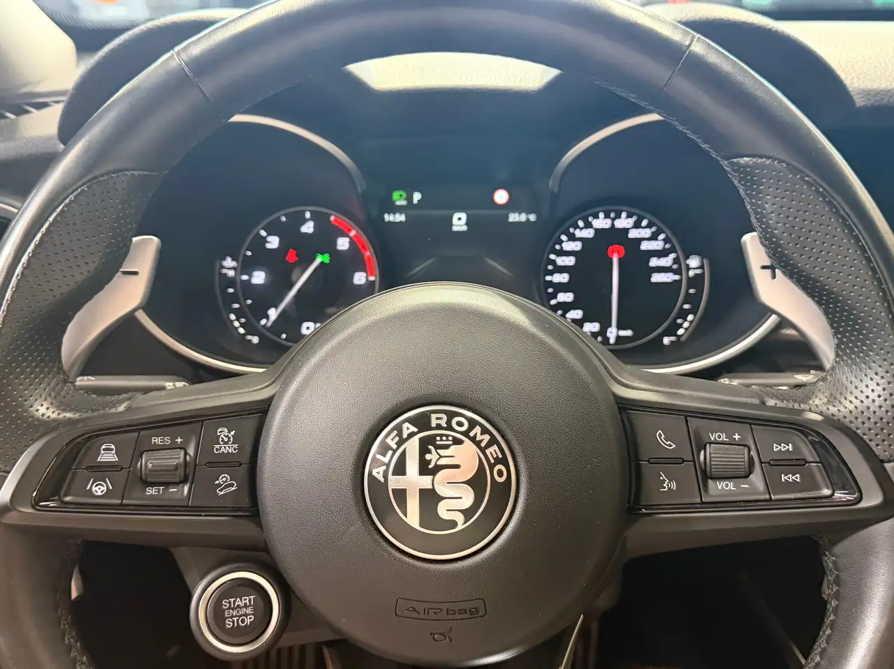 Alfa Romeo Stelvio 2.2MJD SPRINT SPORT ** GARANTIE 12 MOIS ** 1ER PROPRIÉTAIRE **, миниатюра 11