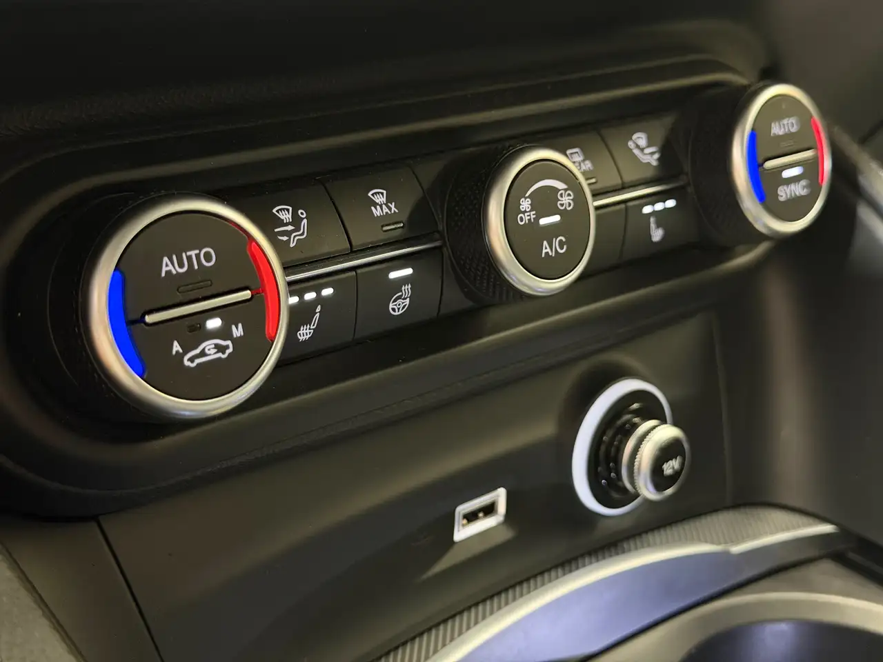 Alfa Romeo Stelvio 2.2MJD SPRINT SPORT ** GARANTIE 12 MOIS ** 1ER PROPRIÉTAIRE **, миниатюра 8