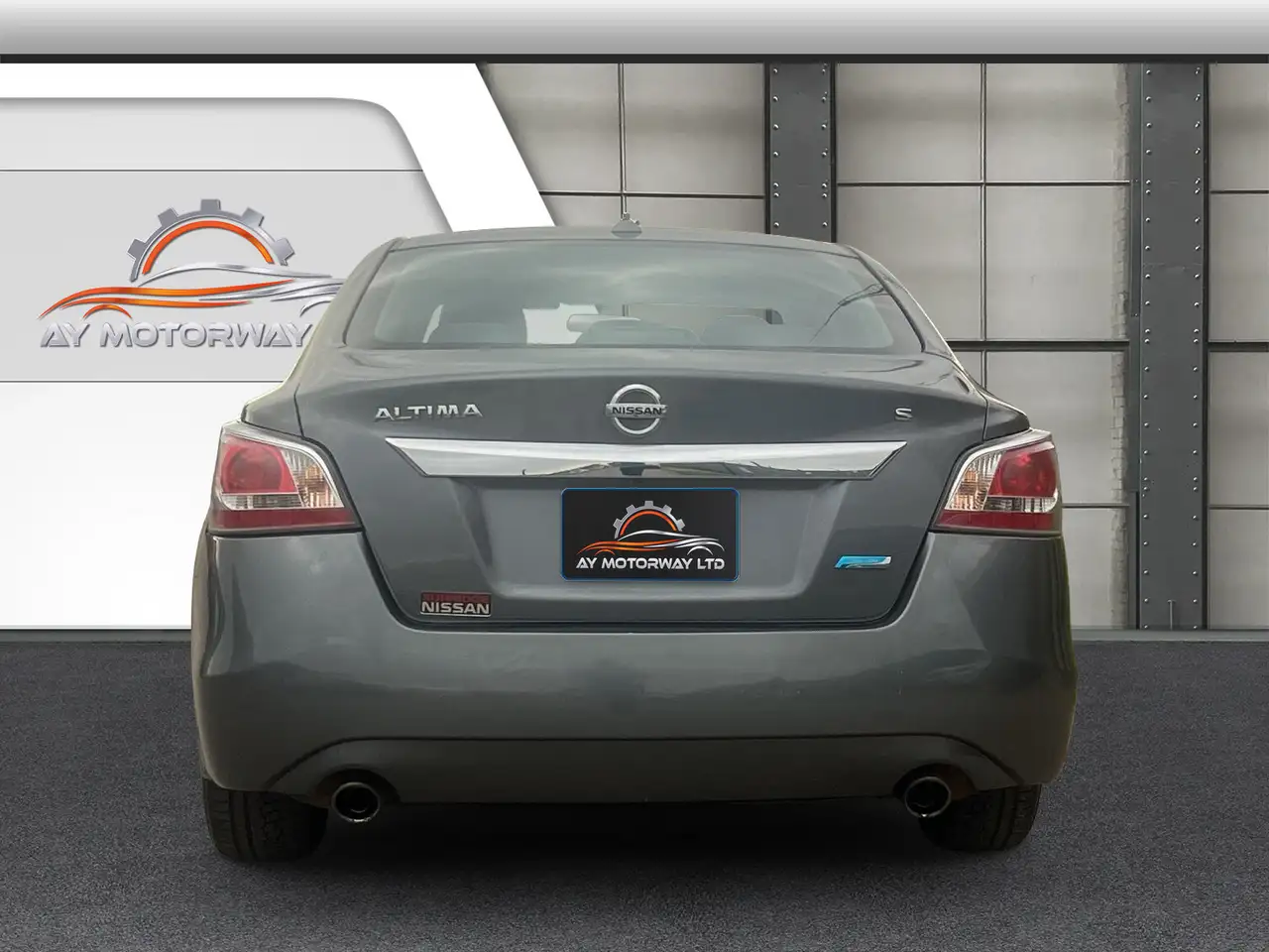 Nissan Altima photo Nissan Altima