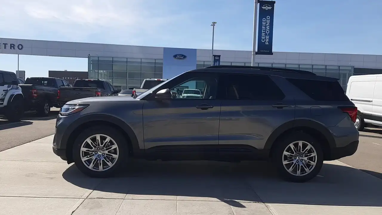 Ford Explorer снимка Ford Explorer