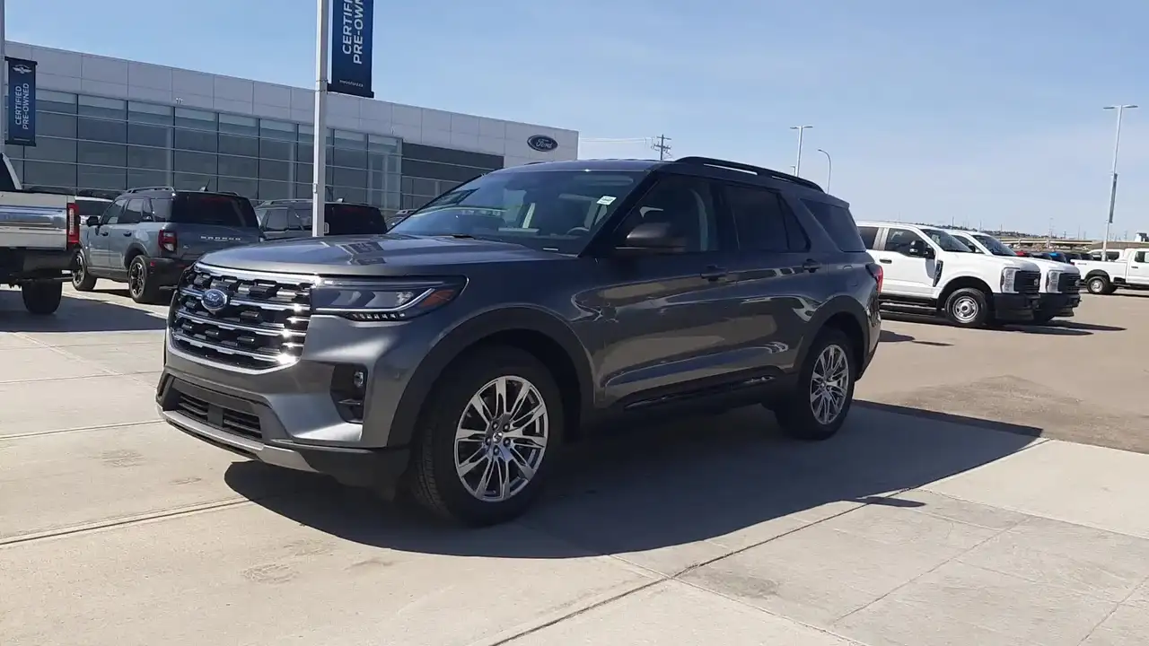 Ford Explorer снимка Ford Explorer