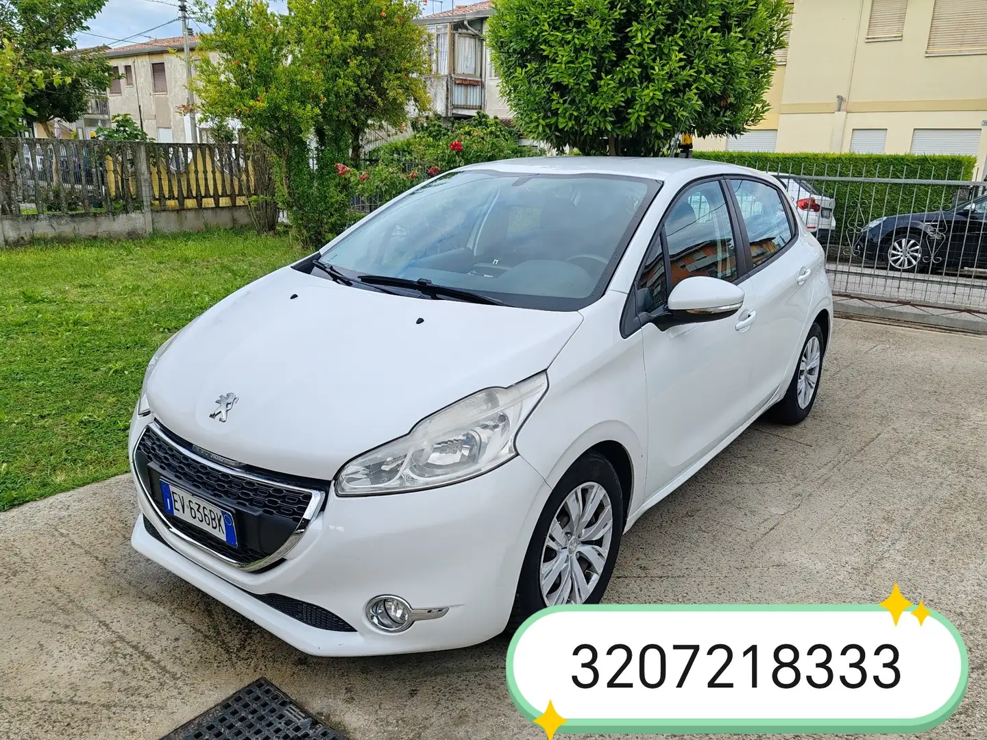 Peugeot 208 5p 1.4 vti 16v Access gpl 95cv - 1