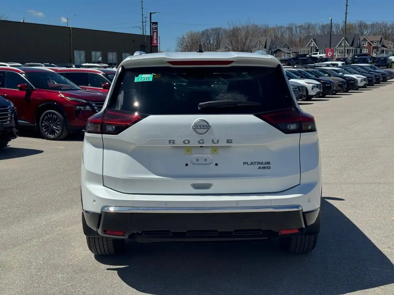 Nissan Rogue снимка Nissan Rogue