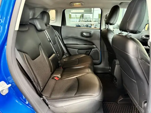 Jeep Compass view 10
