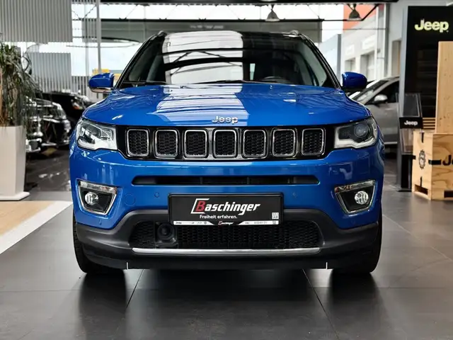 Jeep Compass view 2