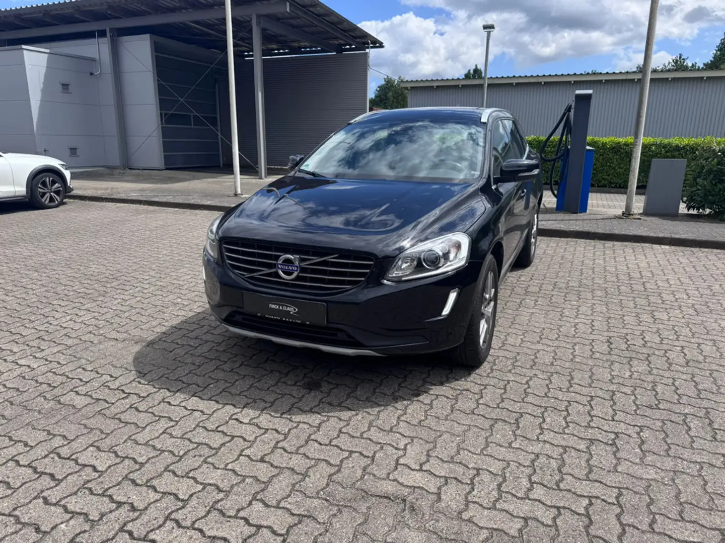 Volvo XC60 D4 Summum Black - 2