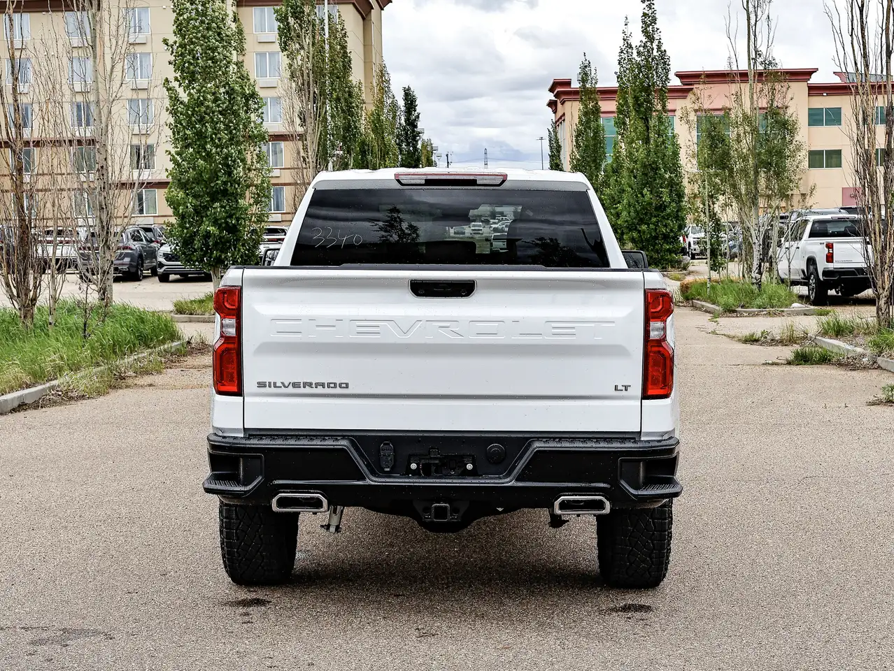 Chevrolet Silverado 1500 photo Chevrolet Silverado 1500
