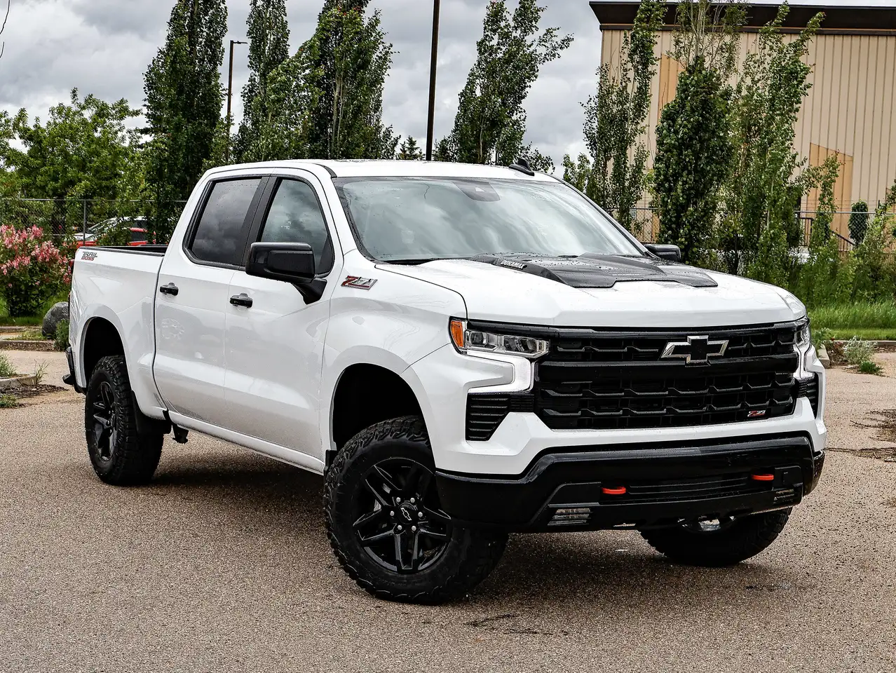 Chevrolet Silverado 1500 photo Chevrolet Silverado 1500
