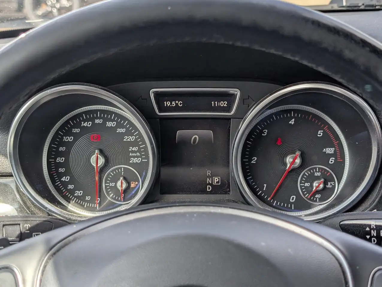 Mercedes-Benz GLE снимка Mercedes-Benz GLE