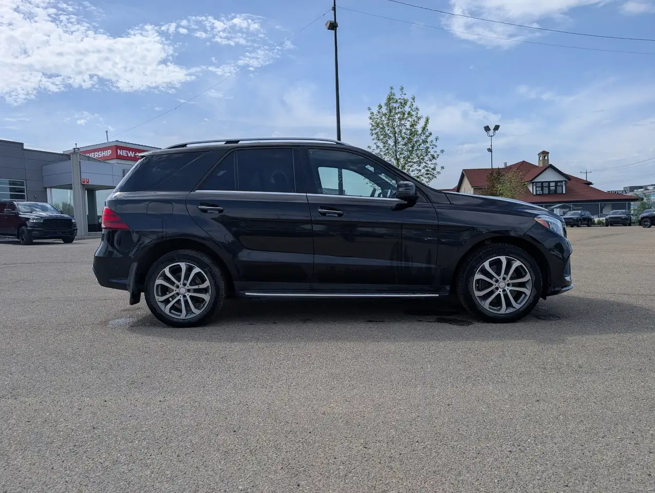 Mercedes-Benz GLE снимка Mercedes-Benz GLE