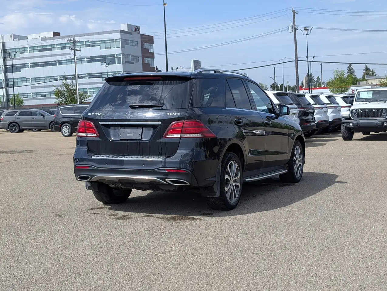Mercedes-Benz GLE снимка Mercedes-Benz GLE