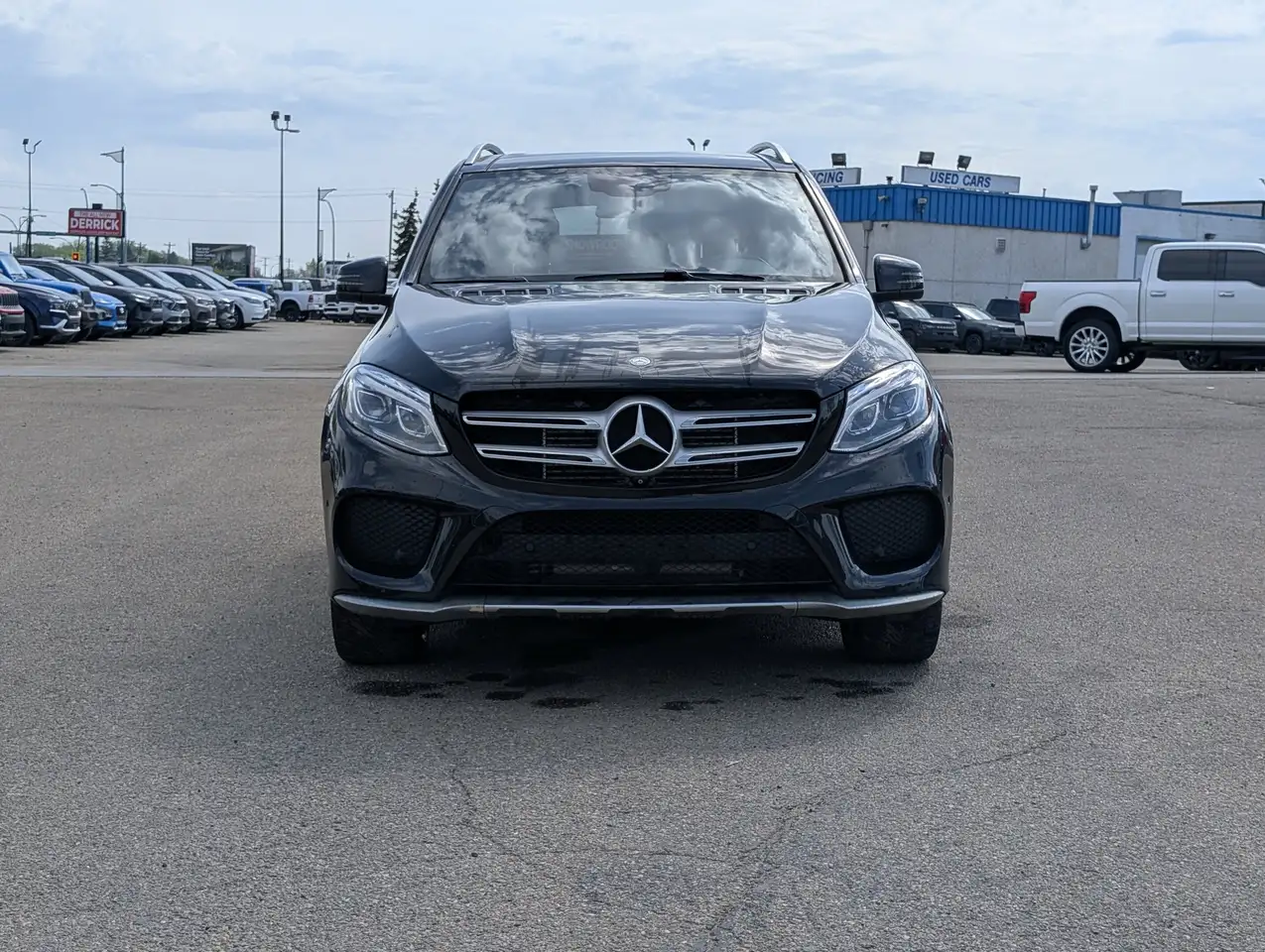 Mercedes-Benz GLE снимка Mercedes-Benz GLE