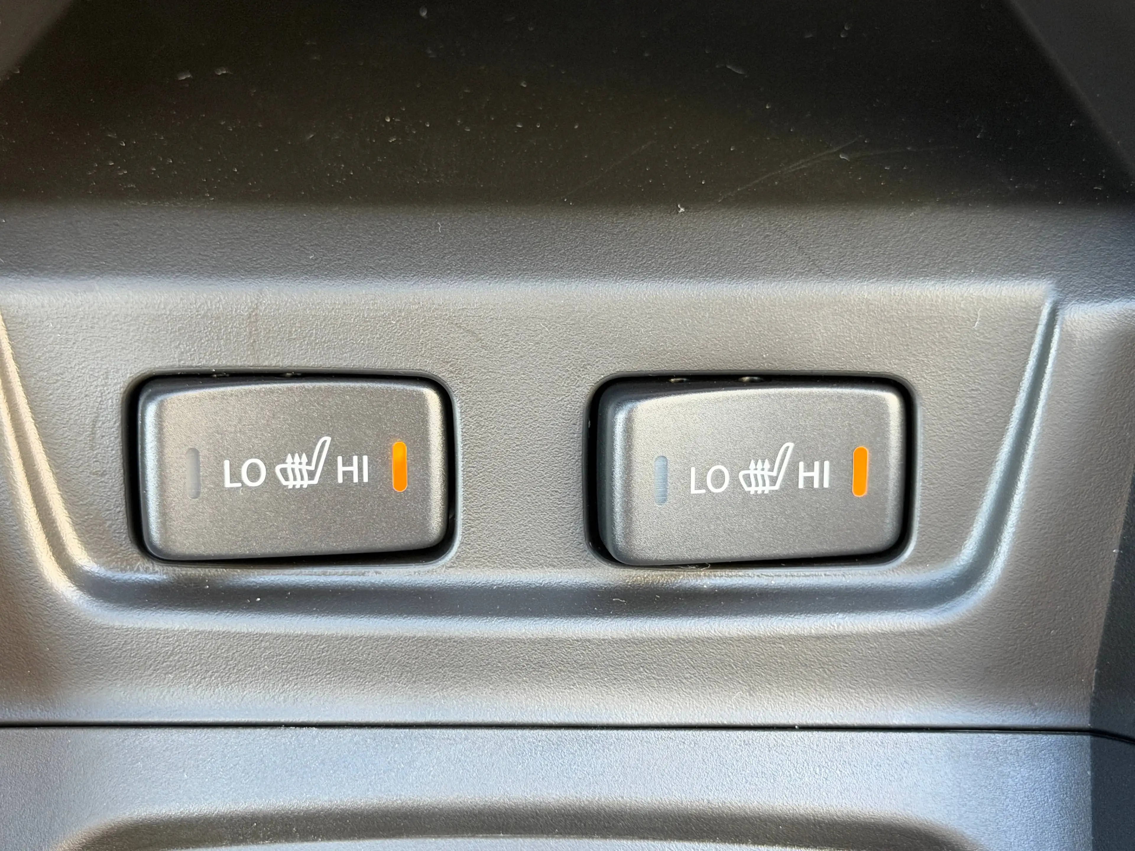 Suzuki Vitara 1.4 Hybrid Allrad Comfort+ X-ITE Automatik Schiebedach Kamera Sitzheizung Navigation KEIN RE-IMPORT — photo 15