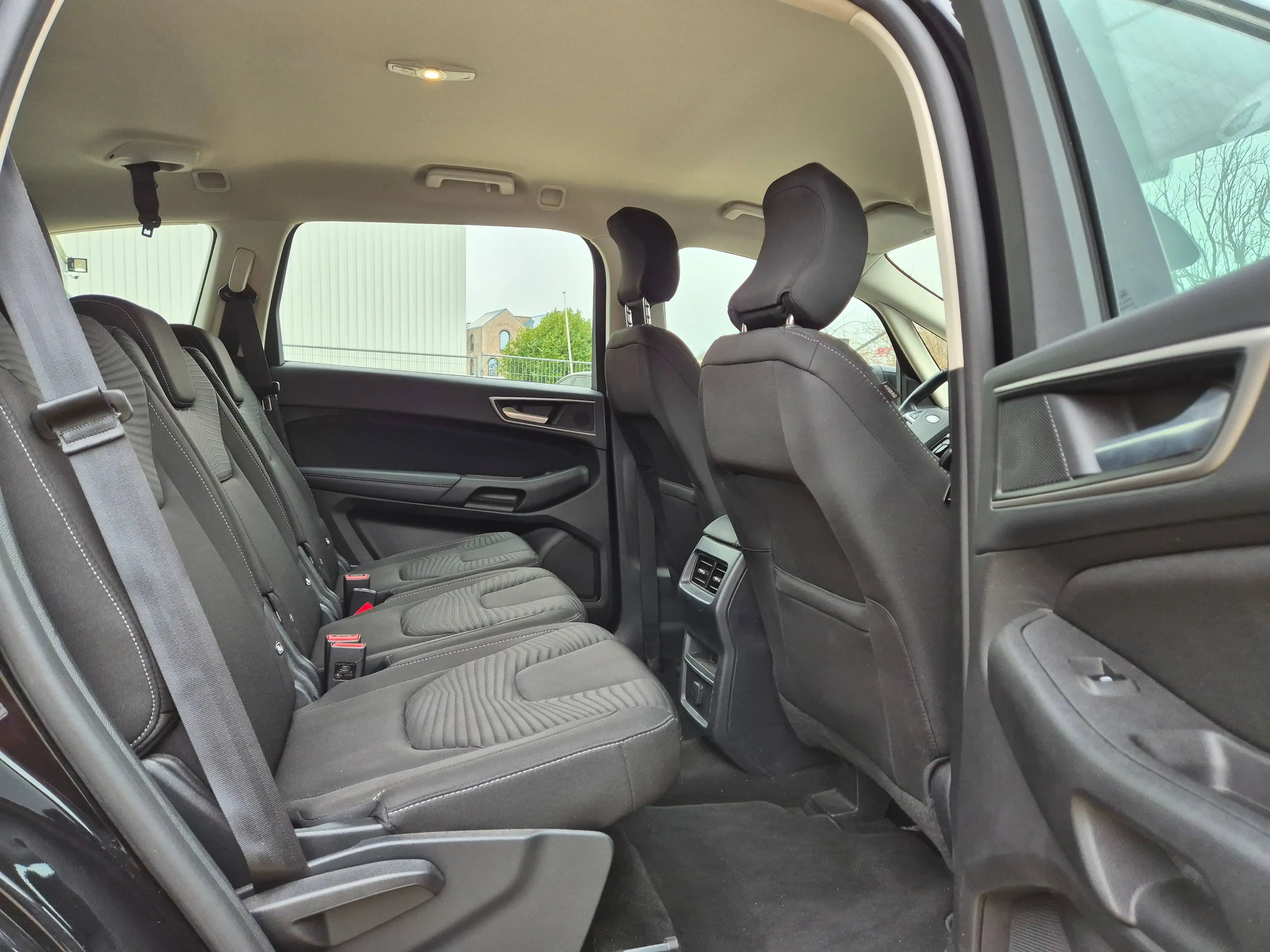 Ford S-Max 2.5i AUTO. HEV HYBRID 43.085 KM !! 2022 !! — photo 15