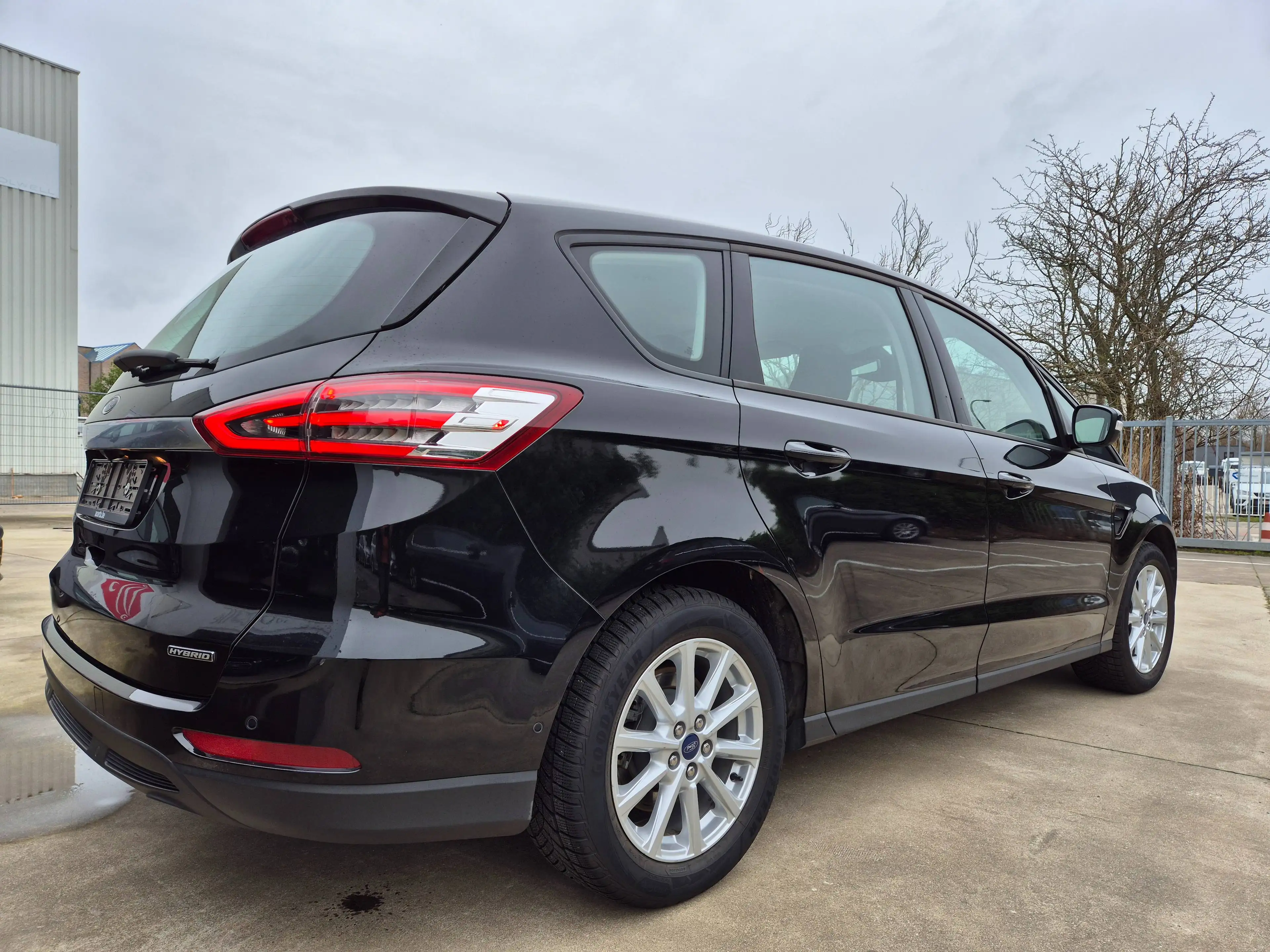 Ford S-Max 2.5i AUTO. HEV HYBRID 43.085 KM !! 2022 !! — photo 10