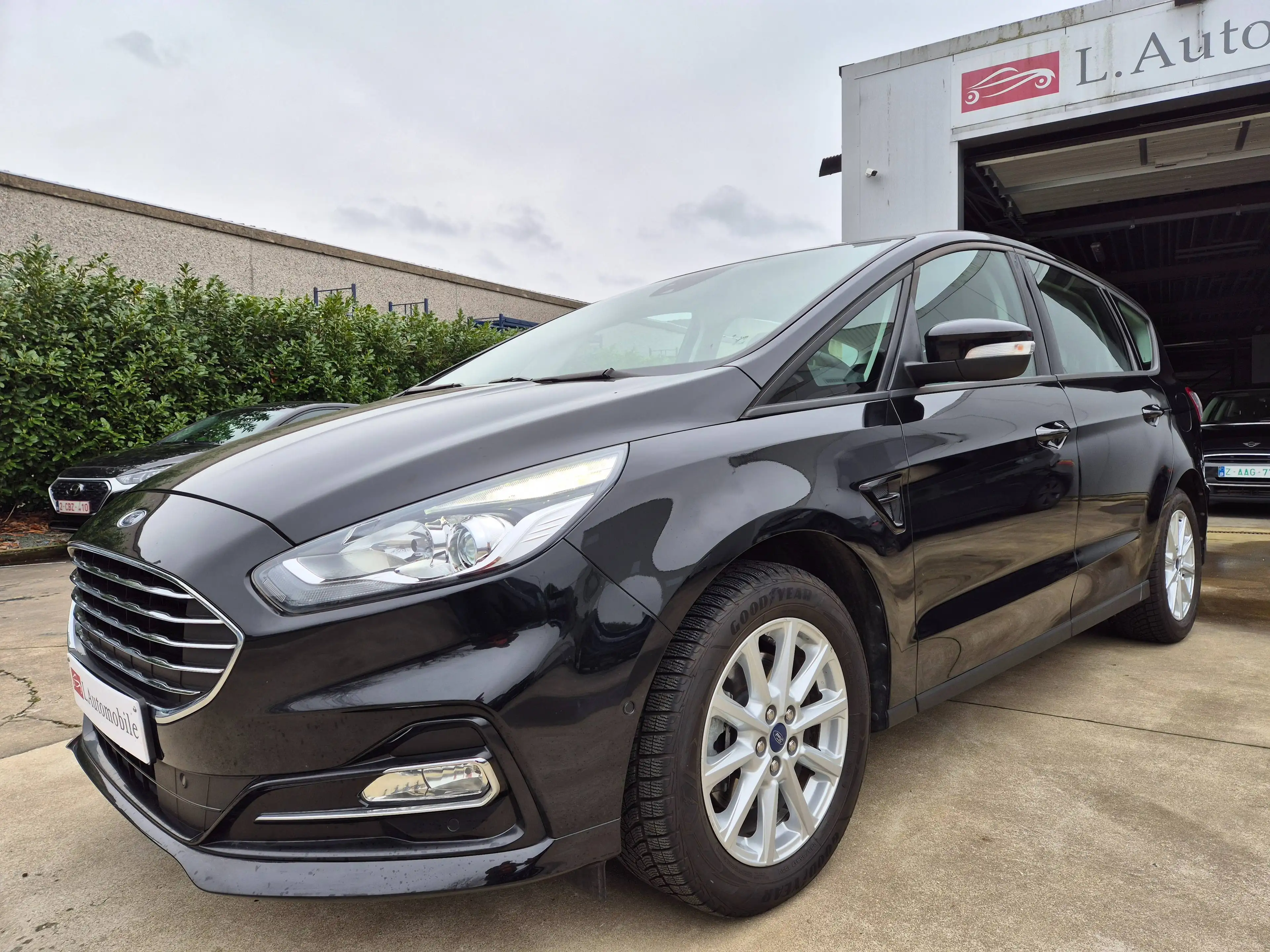 Ford S-Max 2.5i AUTO. HEV HYBRID 43.085 KM !! 2022 !! — photo 5