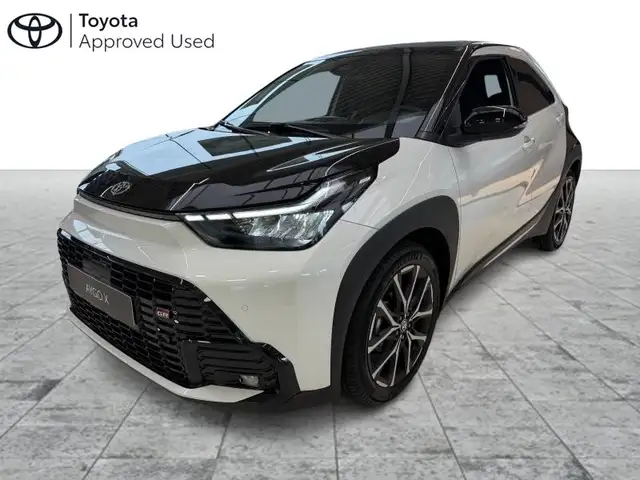Toyota Aygo X 1.5 Hybrid GR Sport + Premium Pack