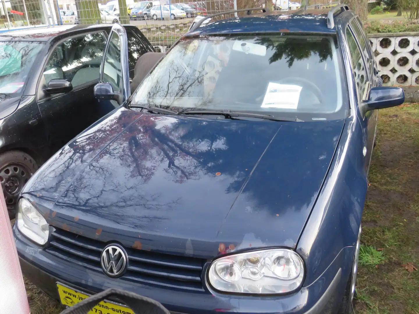 Volkswagen Golf Variant Atlantic Azul - 2