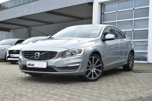 Volvo S60 Lim. Business Edition *Zahnriemen+Wapu Neu*