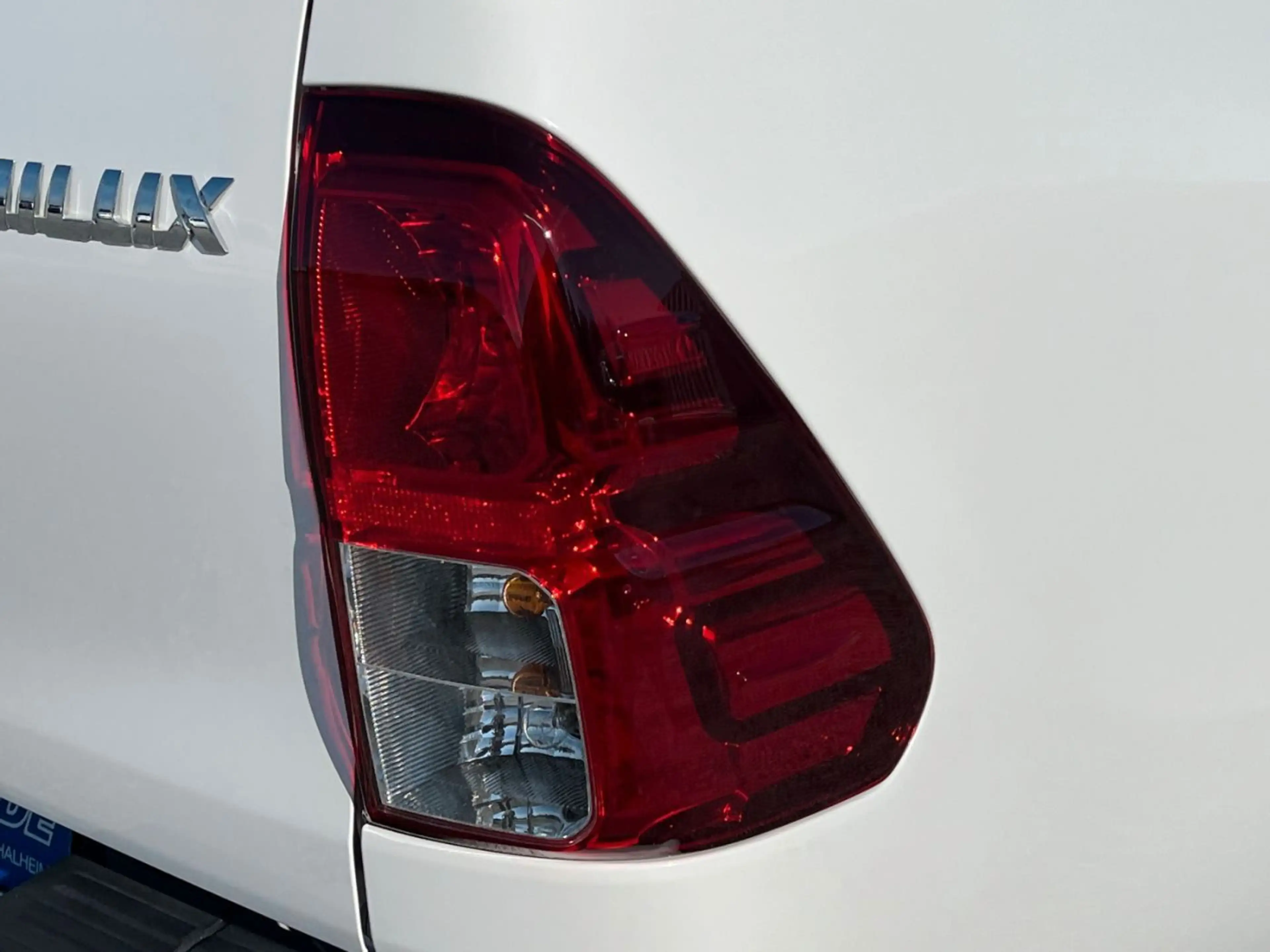 Toyota Hilux 2.4 D-4D 4WD DoKa Aut. Klima+AppLink+Kamer — photo 14
