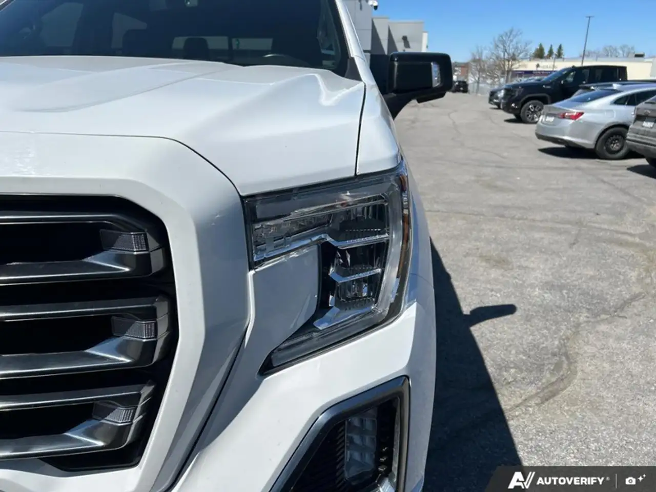 GMC Sierra 1500 снимка GMC Sierra 1500