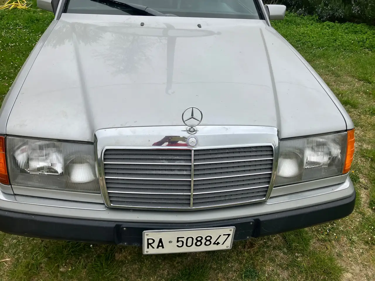 Mercedes-Benz 200 W124 station wagon, foto 2
