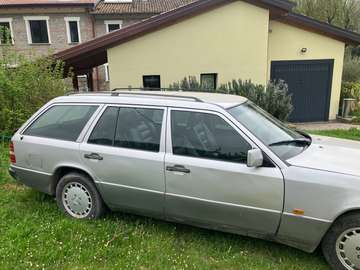 W124 station wagon