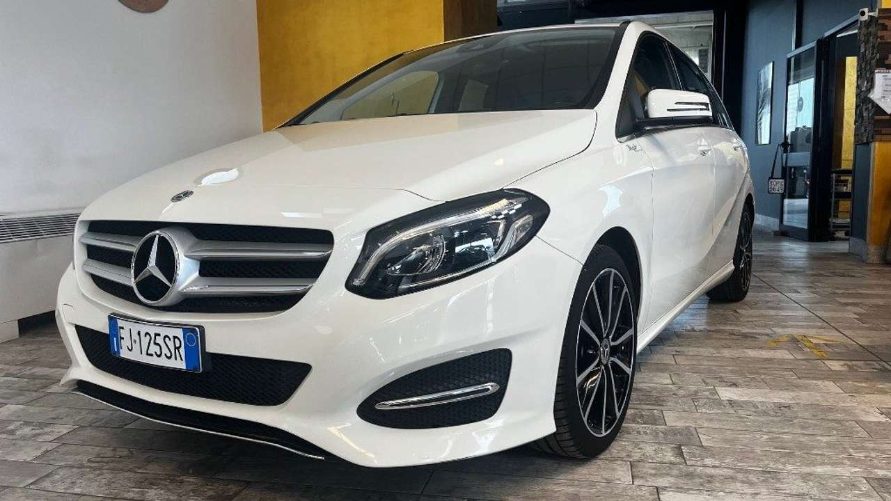 Mercedes-Benz B 180 d Automatic Sport